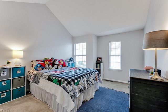 1303 Tigertail DR, Chesapeake, VA 23320