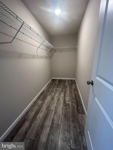 409 FIFTH ST W #B, Waynesboro, PA 17268