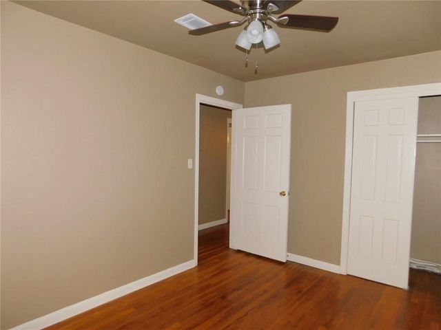 1400 BERKSHIRE DR, Austin, TX 78723
