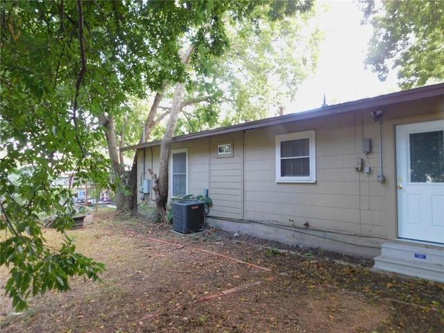 1400 BERKSHIRE DR, Austin, TX 78723