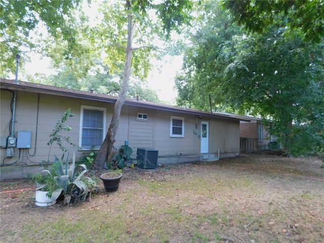 1400 BERKSHIRE DR, Austin, TX 78723