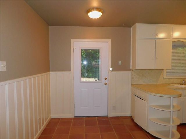1400 BERKSHIRE DR, Austin, TX 78723