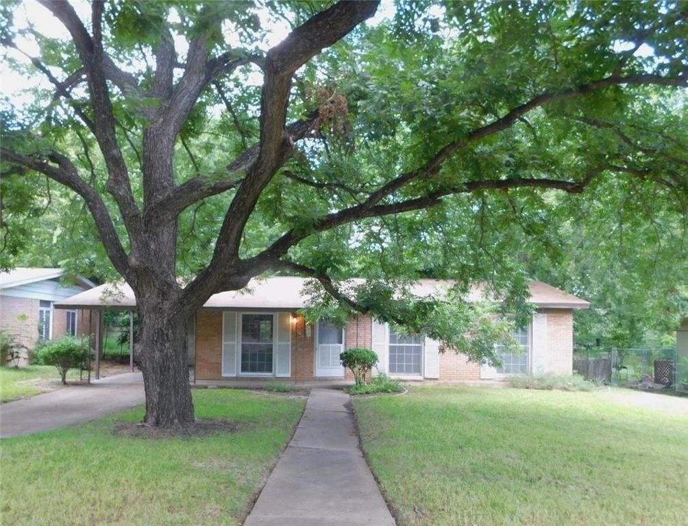 1400 BERKSHIRE DR, Austin, TX 78723