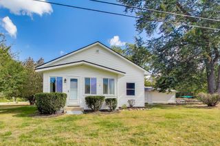 102 S Karwick Road, Michigan City, IN 46360