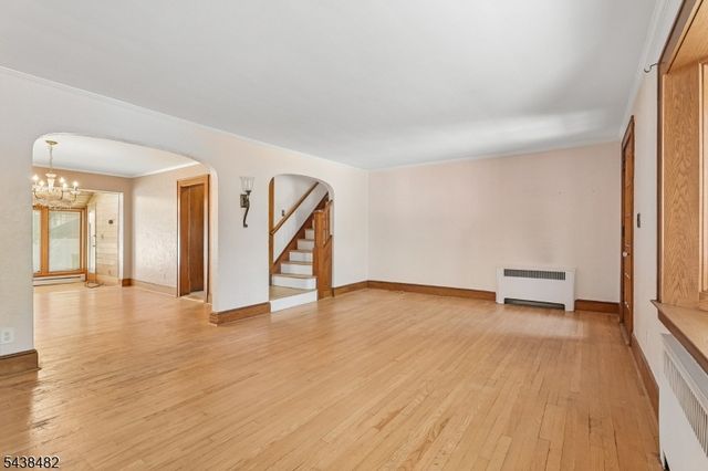 26 Ferncliff Rd, Bloomfield Twp., NJ 07003