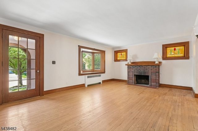 26 Ferncliff Rd, Bloomfield Twp., NJ 07003
