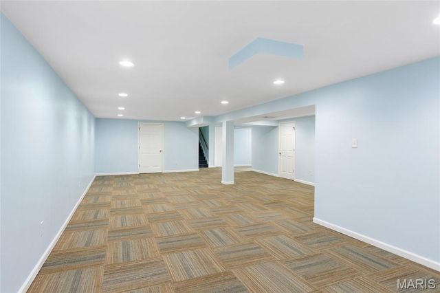 10621 Rebecca Drive, St Louis, MO 63128