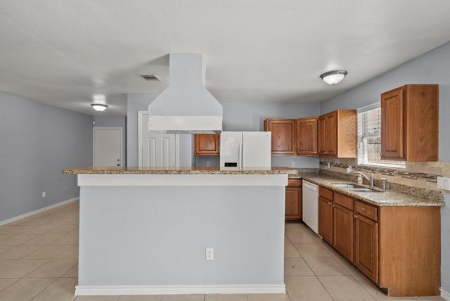 1631 Quail Run, Brookshire, TX 77423