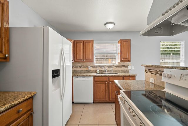 1631 Quail Run, Brookshire, TX 77423