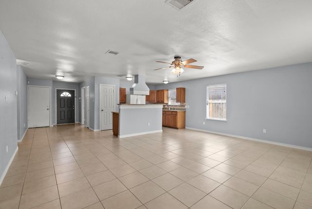 1631 Quail Run, Brookshire, TX 77423