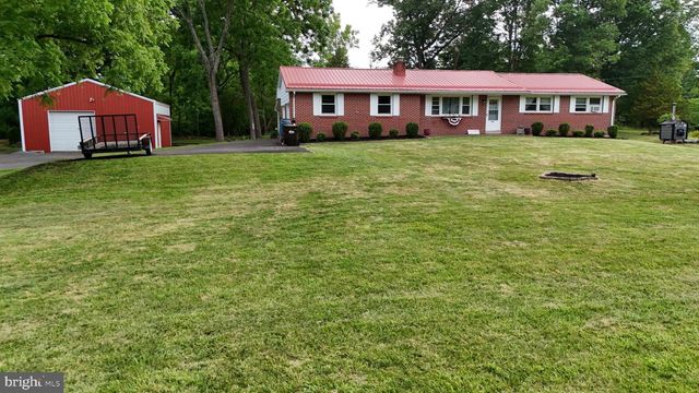 504 GREEN ST, Green Lane, PA 18054