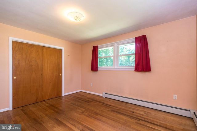 504 GREEN ST, Green Lane, PA 18054
