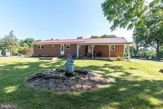 504 GREEN ST, Green Lane, PA 18054