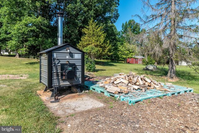 504 GREEN ST, Green Lane, PA 18054