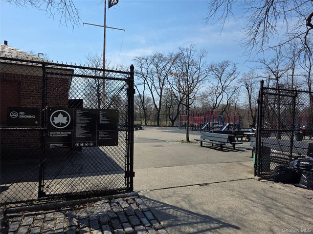 8515 Main Street 10S, Briarwood, NY 11435