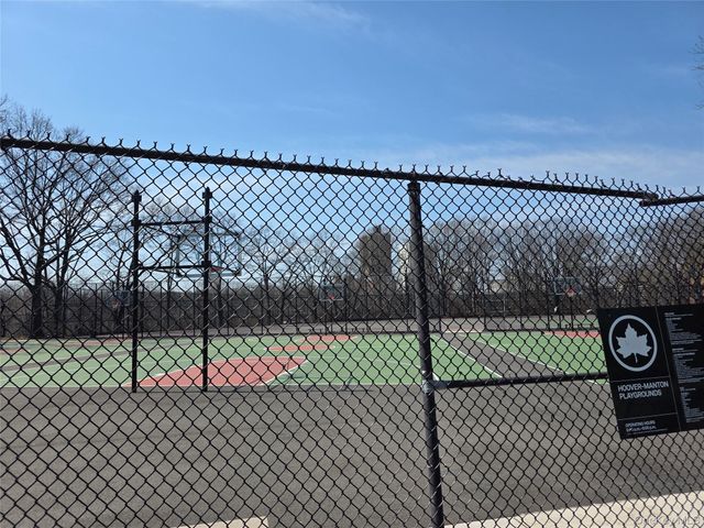 8515 Main Street 10S, Briarwood, NY 11435