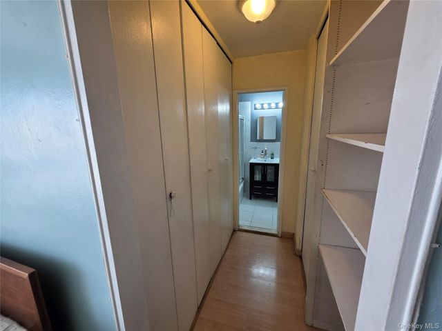 8515 Main Street 10S, Briarwood, NY 11435