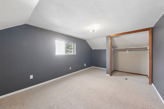 713 W Jefferson Street, Knoxville, IA 50138