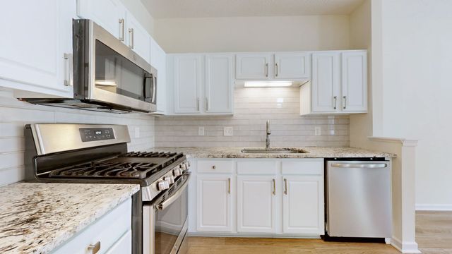 1345 Bell Rd Unit 419, Antioch, TN 37013
