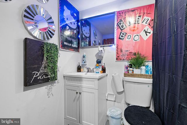 210 S 5TH ST, Darby, PA 19023
