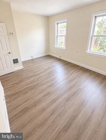 210 S 5TH ST, Darby, PA 19023