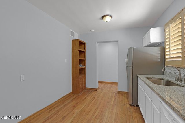 406 W OVERLAND Avenue, El Paso, TX 79901