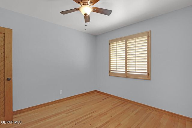 406 W OVERLAND Avenue, El Paso, TX 79901