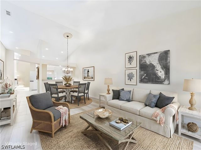 1704 Royal CIR 602, Naples, FL 34112