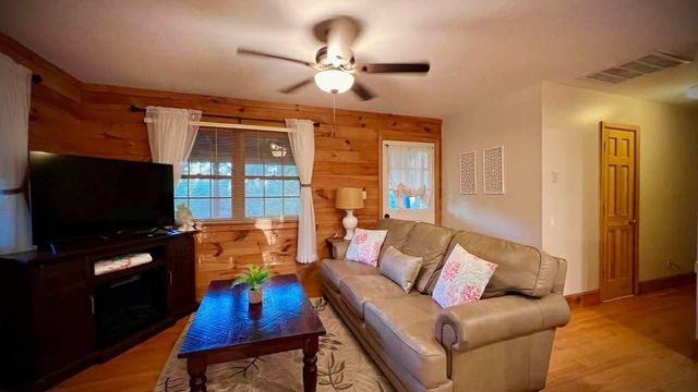 2419 Hilton Dr., North Myrtle Beach, SC 29582