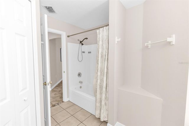 104 SANDERLING DRIVE, Winter Haven, FL 33881