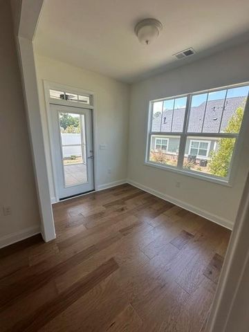 1601 Bonica Crossing 1601, Cumming, GA 30040