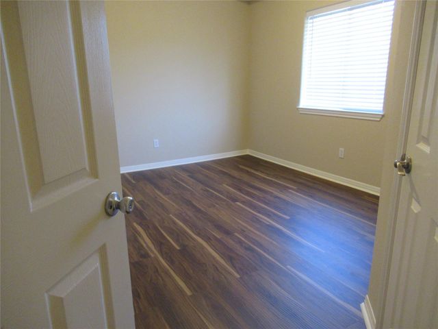 2405 Farragret CV, Lago Vista, TX 78645