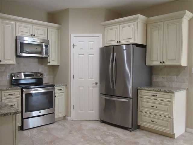2405 Farragret CV, Lago Vista, TX 78645
