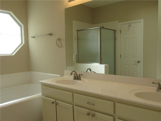 2405 Farragret CV, Lago Vista, TX 78645