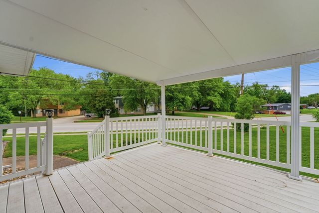 409 25th Avenue, East Moline, IL 61244