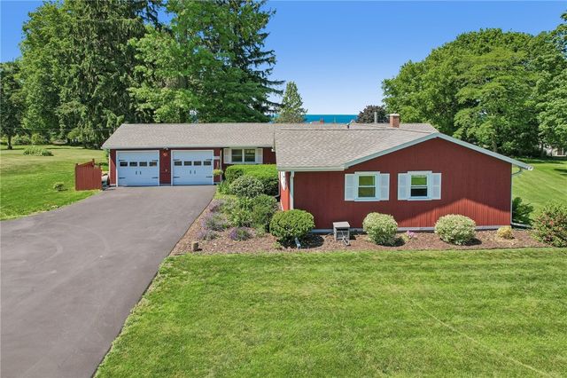 536 Lake Road, Webster, NY 14580