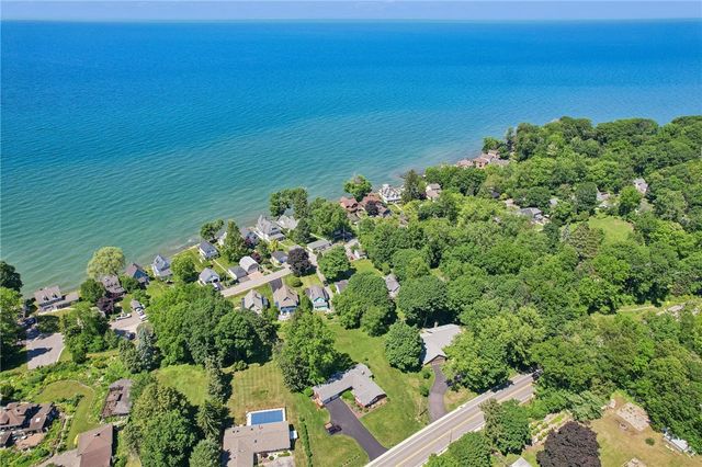 536 Lake Road, Webster, NY 14580
