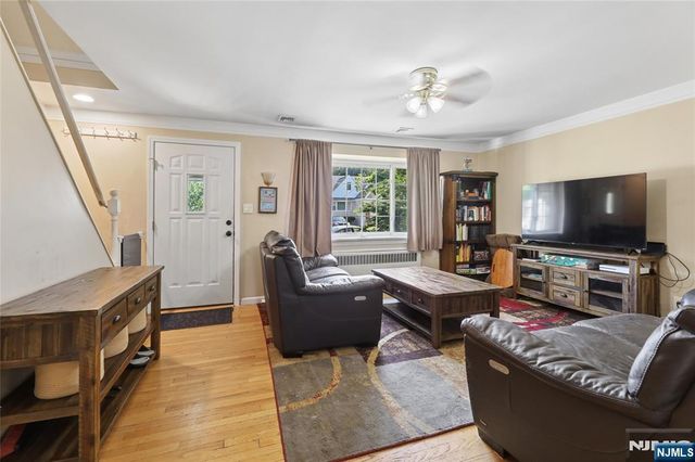 53 Yahara Avenue, Rutherford, NJ 07070