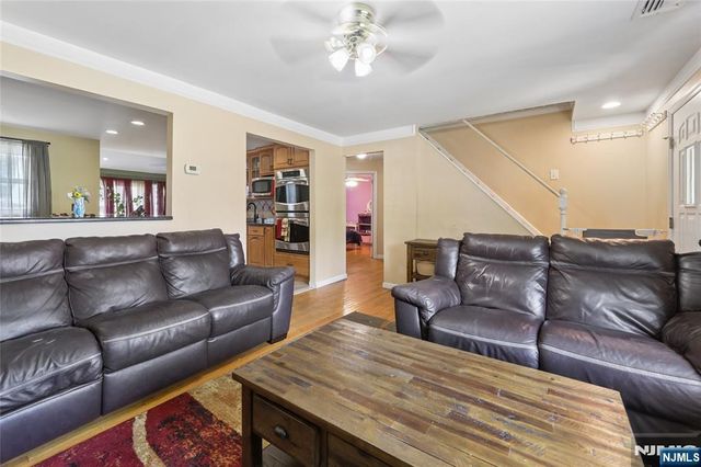 53 Yahara Avenue, Rutherford, NJ 07070