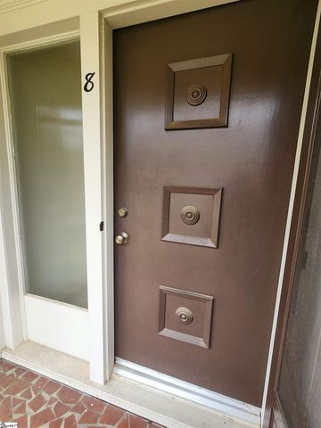 8 Cascade Court, Greenville, SC 29611