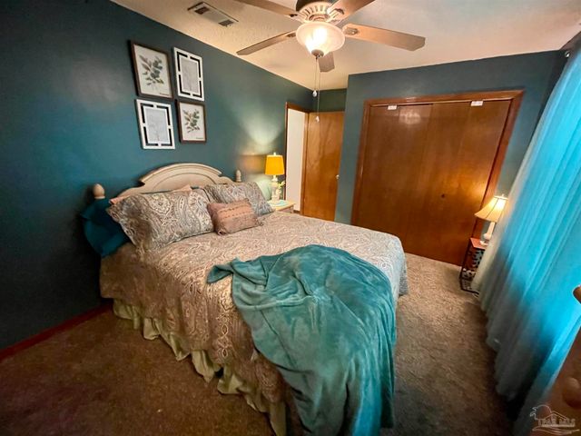 5500 Cox Rd, Milton, FL 32583
