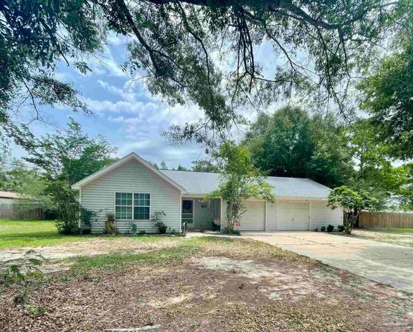 5500 Cox Rd, Milton, FL 32583
