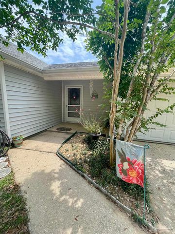 5500 Cox Rd, Milton, FL 32583