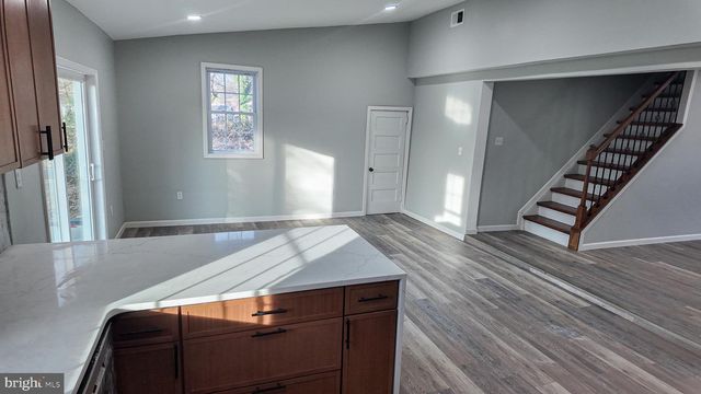 9330 ACADEMY RD, Philadelphia, PA 19114