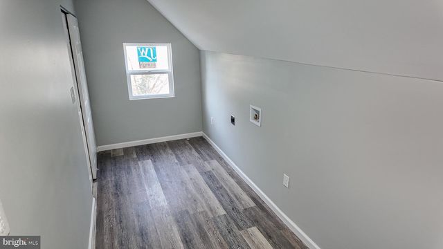 9330 ACADEMY RD, Philadelphia, PA 19114