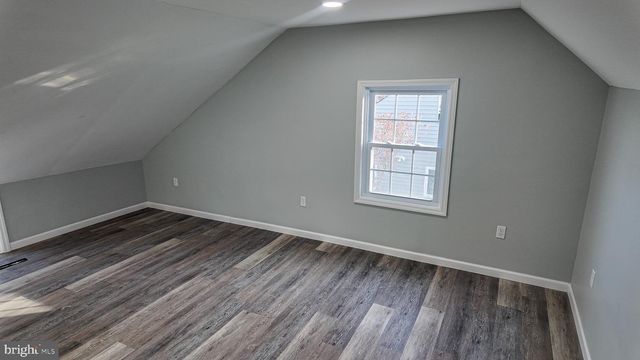 9330 ACADEMY RD, Philadelphia, PA 19114