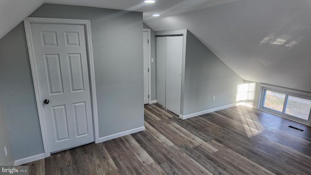 9330 ACADEMY RD, Philadelphia, PA 19114