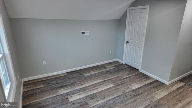 9330 ACADEMY RD, Philadelphia, PA 19114