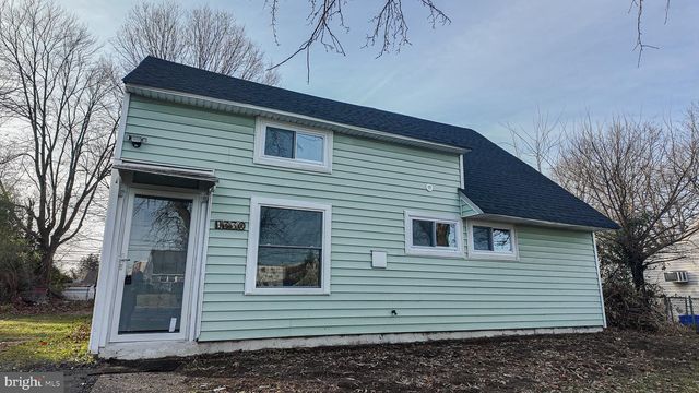 9330 ACADEMY RD, Philadelphia, PA 19114