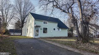 9330 ACADEMY RD, Philadelphia, PA 19114